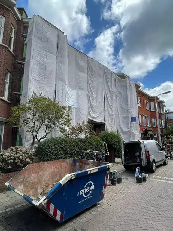 Compleet gevelrenovatie- en voegwerktraject voor VvE Den Haag