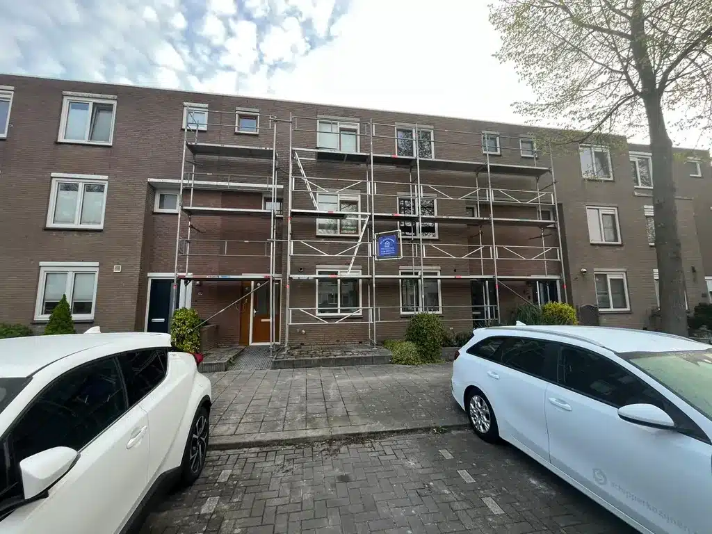 Gevelrenovatie twee woningen en schuren Zoetermeer