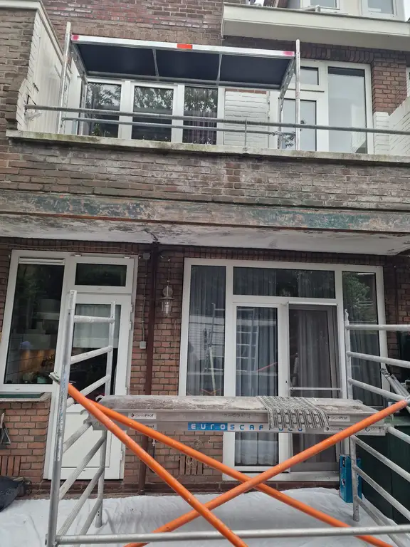 Project: grondige balkonrenovatie voor VVE in Voorburg