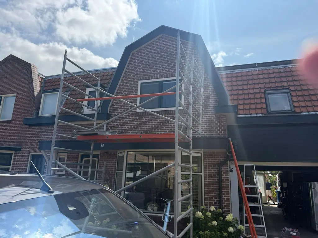 Totale gevelrenovatie in Pijnacker